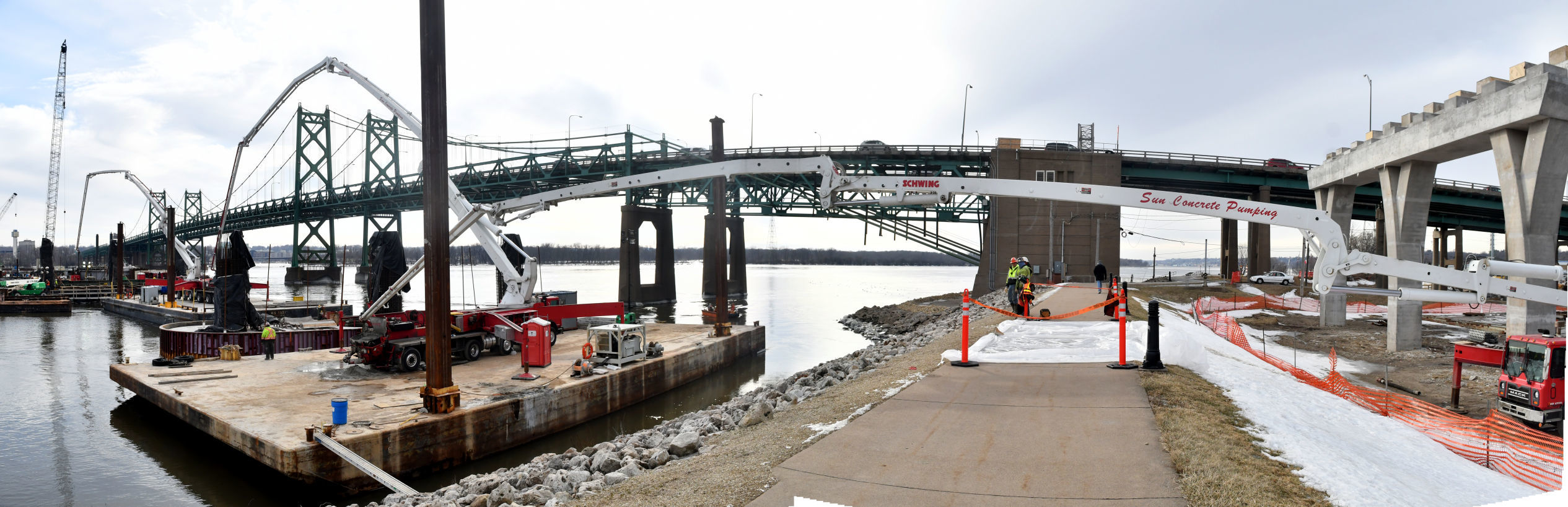 Interstate 74 Bridge construction update